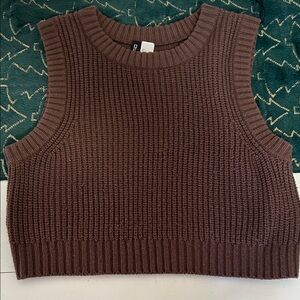 Brown cropped sweater vest tank